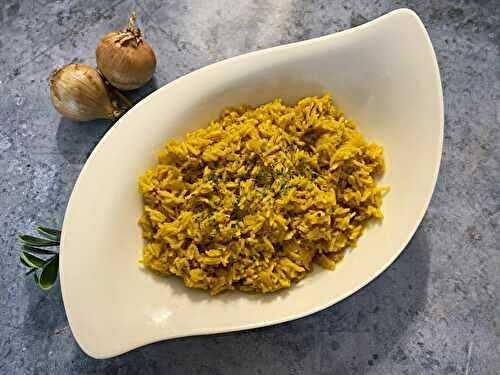 Riz parfumé au curcuma et au curry