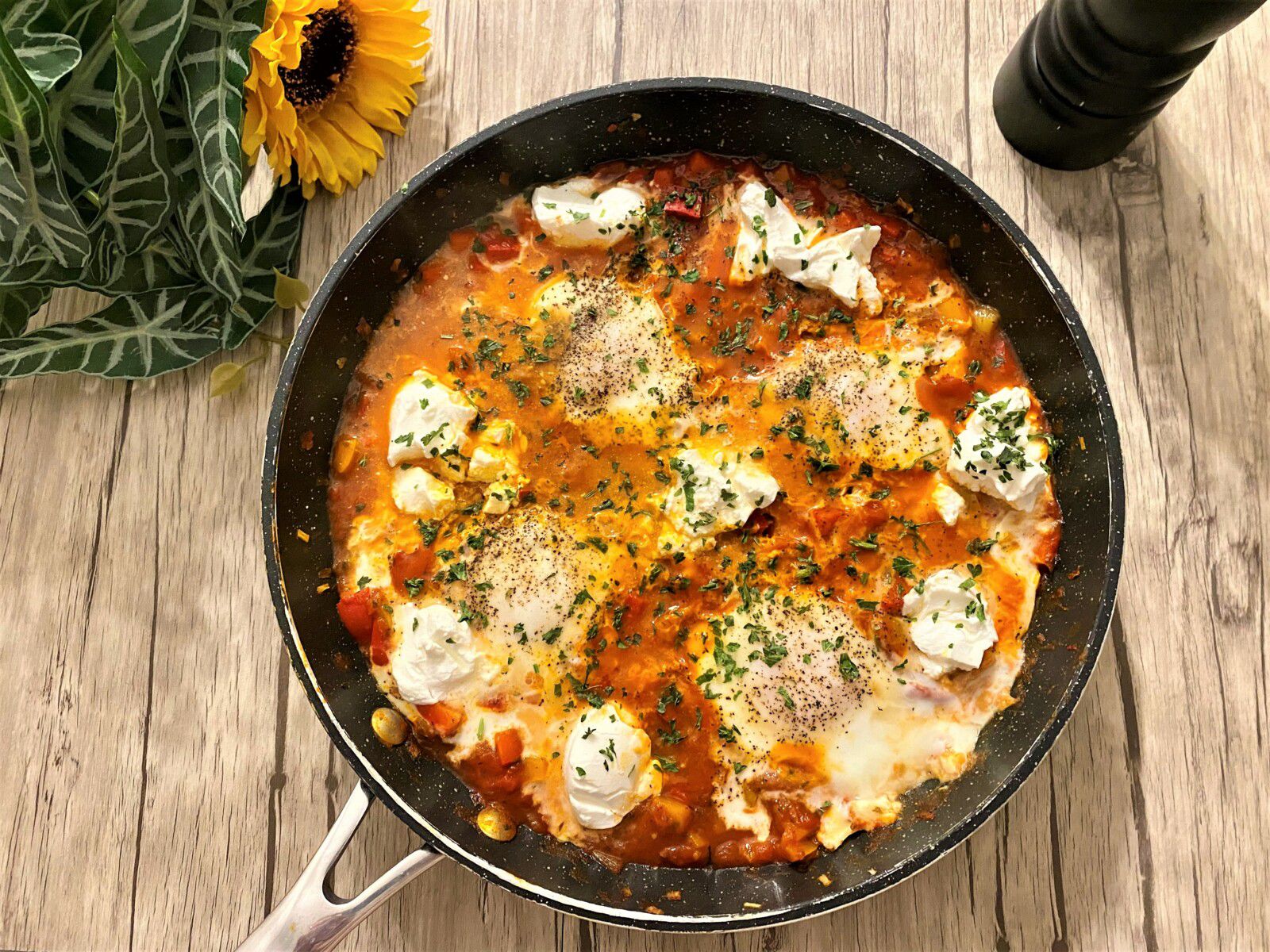 Chakchouka au chèvre frais