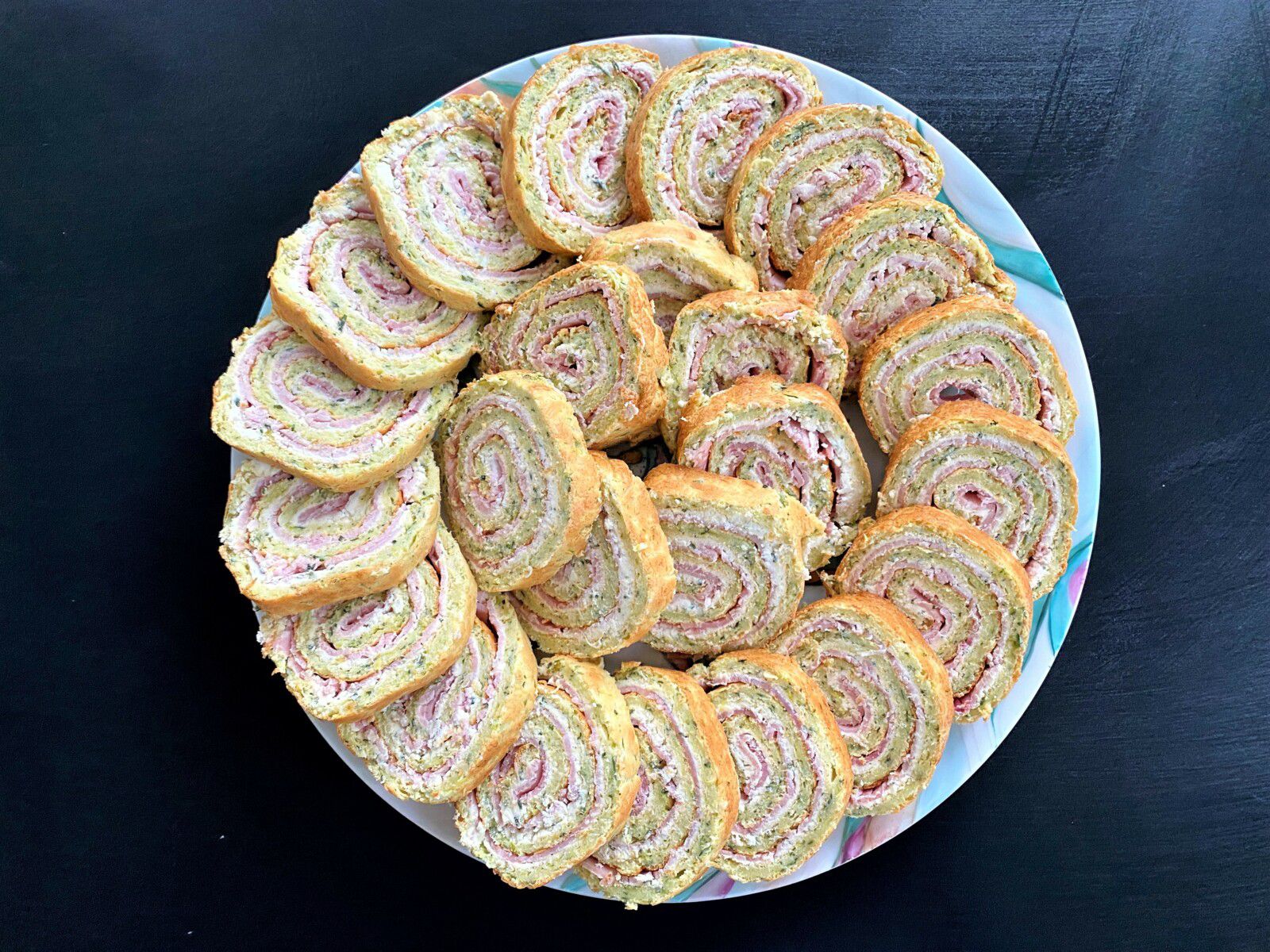 Roulé de courgettes au jambon