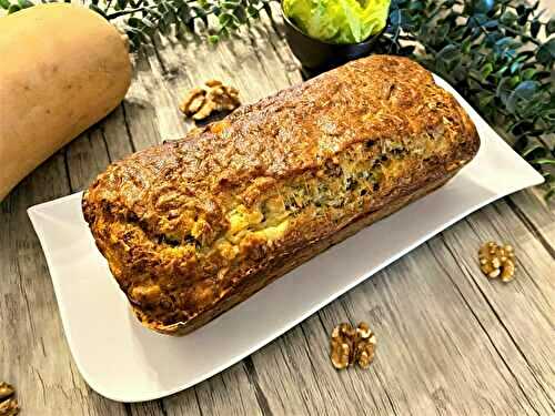 Cake à la courge butternut, bleu et noix