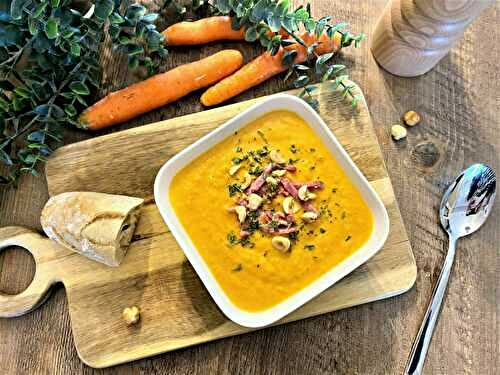 Velouté de carottes et poireaux aux lardons