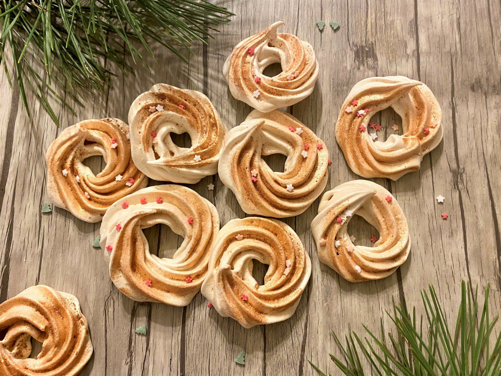 Meringues en couronnes