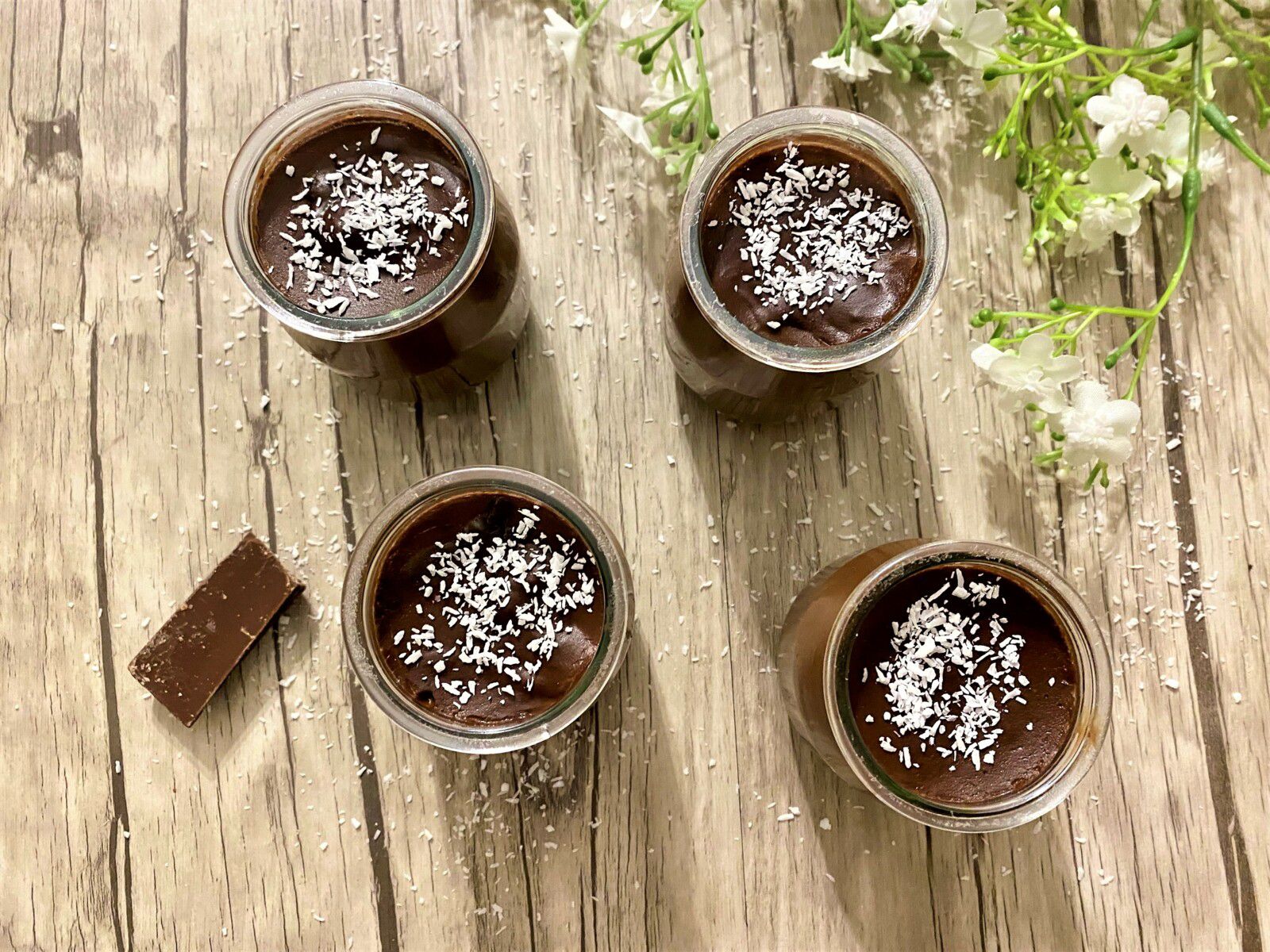 Crème au chocolat et lait de coco