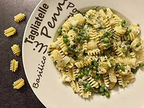 Pâtes au gorgonzola et aux petits pois