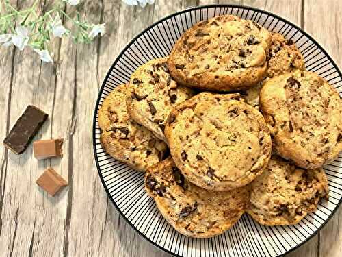 Cookies à la pralinoise et au chocolat noir