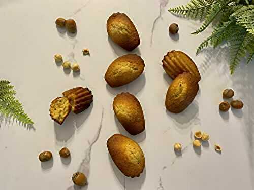 Madeleines à la noisette et cardamone