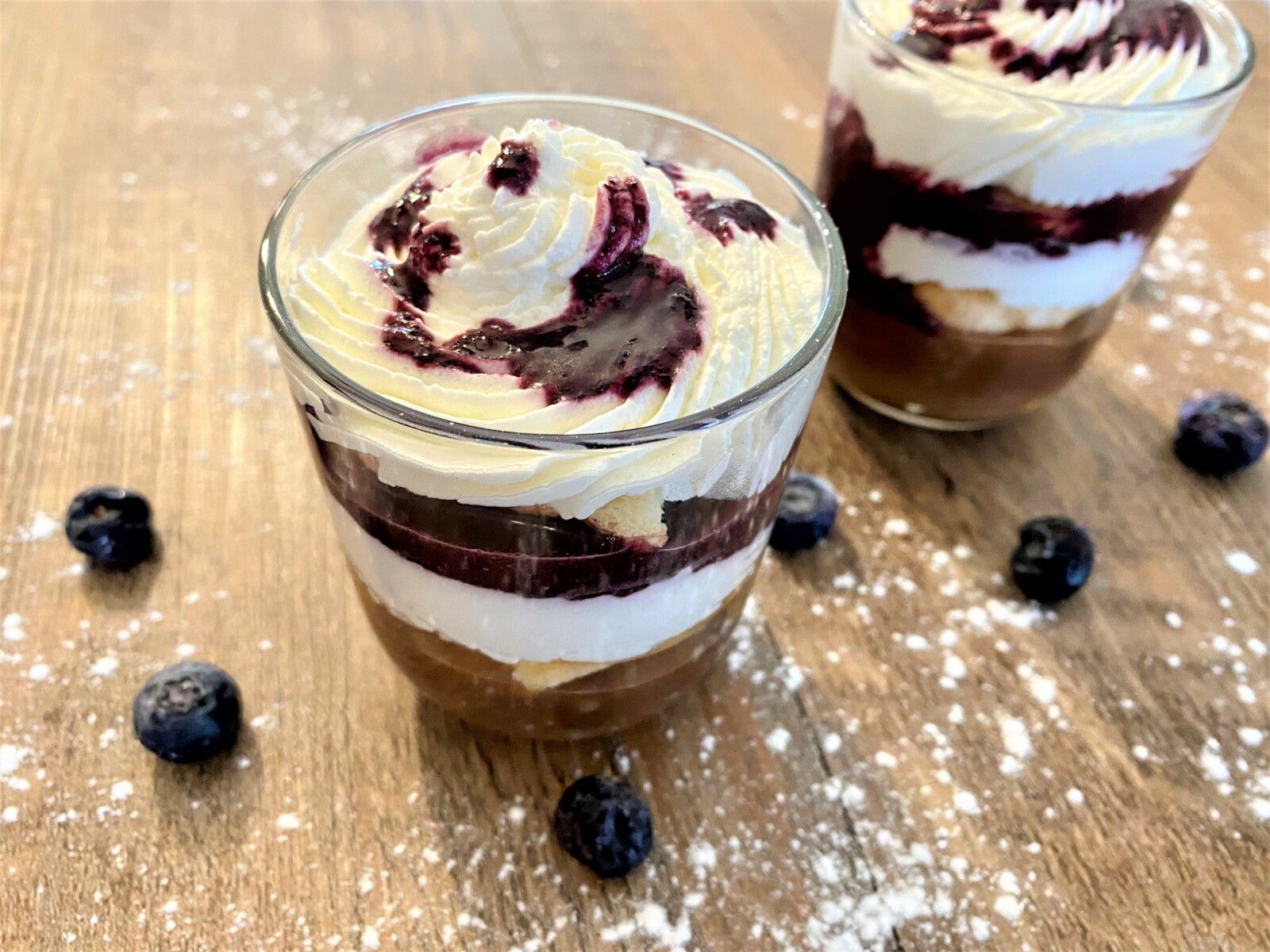 Verrine à la crème de marrons et aux myrtilles