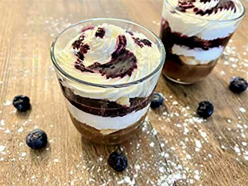 Verrine à la crème de marrons et aux myrtilles