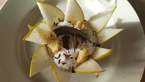 Comme un dessert de fête dans un écrin de chocolat