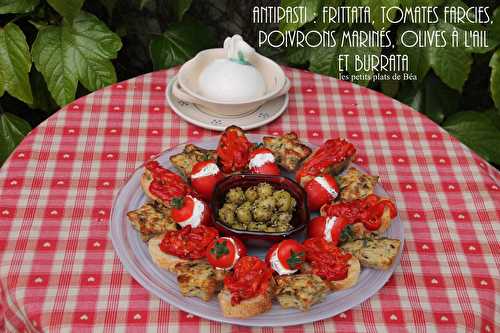 Antipasti : Frittata, tomates farcies, poivrons marinés, olives à l'ail et  burrata - Italie les Pouilles (6) Nardo