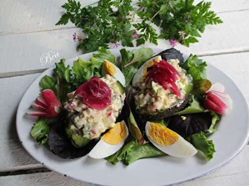 Avocat farci à la salade de légumes - Les petits plats de Béa