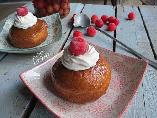 Baba au rhum arrangé aux cerises