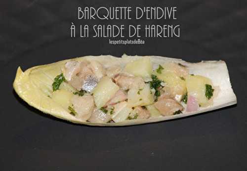 Barquettes d'endives à la salade de hareng