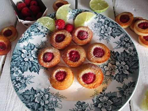 Bouchées financières au citron vert et aux framboises