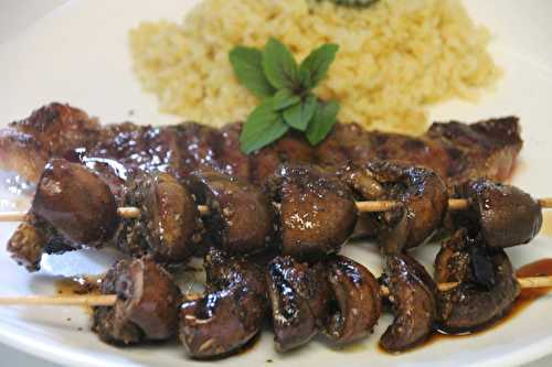 Brochettes de champignons à l'ail et au balsamique