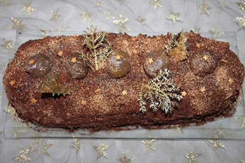 Bûche merveilleuse au chocolat et marrons glacés