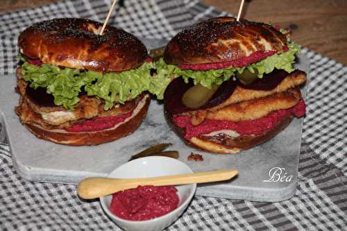 Burger-bagel à la dinde et à l'houmous de betterave - Les petits plats de Béa