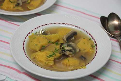 Cappellici di zucca in brodo