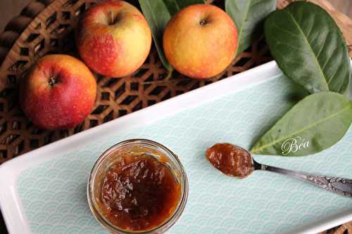 Confiture pommes et rhubarbe