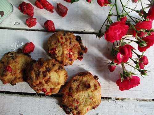 Cookies aux pralines roses et chocolat blanc - Les petits plats de Béa