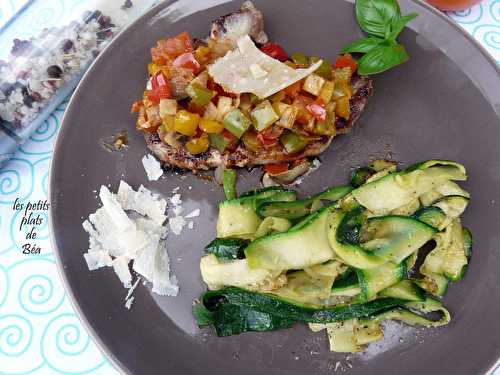 Côte de porc pizzaiola et tagliatelles de courgettes - Toscane (2) Volterra