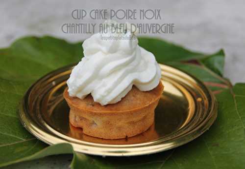 Cupcakes poire et noix chantilly au bleu d'Auvergne - Les petits plats de Béa
