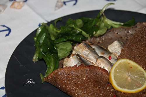 Galette aux sardines à l'huile - Balade à Pont Aven en automne