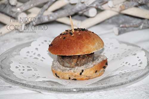 Mini burger au canard confit pour un apéro gourmand - Les petits plats de Béa