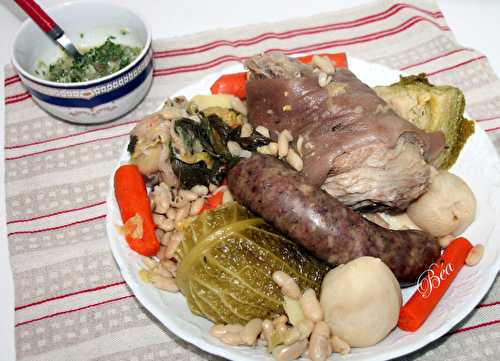 Potée à la jambette et sauce ravigote au raifort