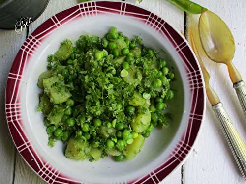 Salade de petits pois, vinaigrette au pesto de fanes de radis