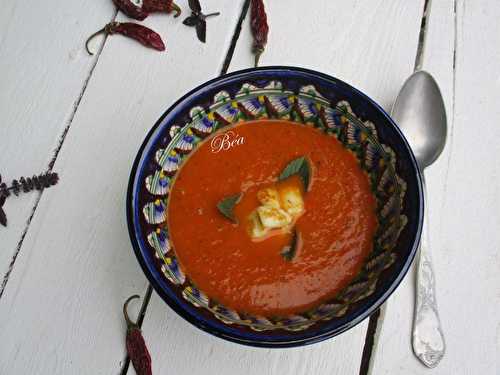 Soupe aux légumes d'été et halloumi - Les petits plats de Béa