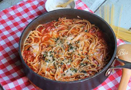 Spaghetti bolognaise en one pot pasta