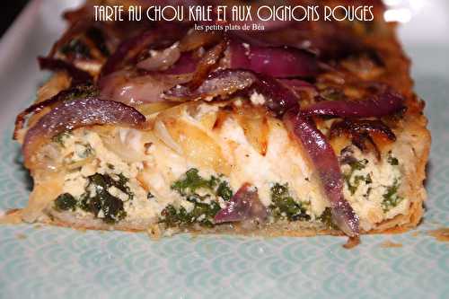 TARTE AU CHOU KALE ET AUX OIGNONS ROUGES