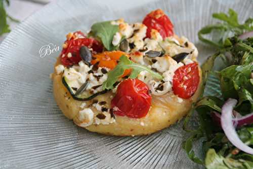 Tartelettes de polenta aux légumes d'été et féta