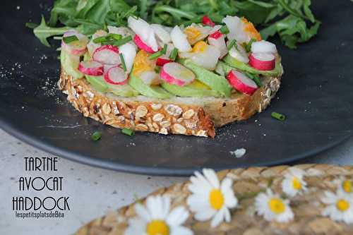 Tartine à l'avocat et au haddock