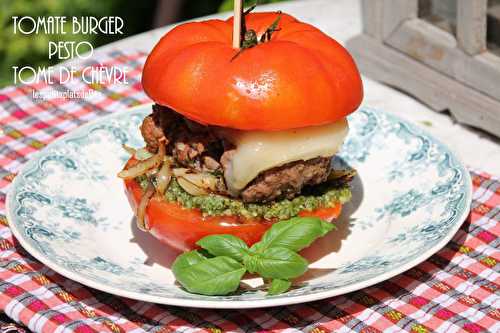Tomate burger au pesto et tome de brebis