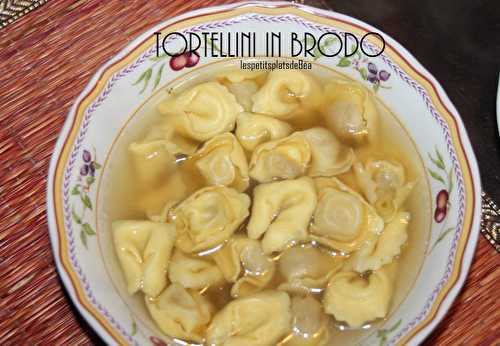 Tortellini in brodo (au bouillon) - Italie Emilie Romagne (1) Bologne