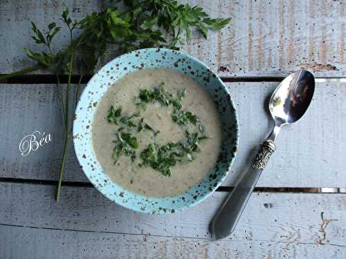 Soupe aux courgettes et champignons