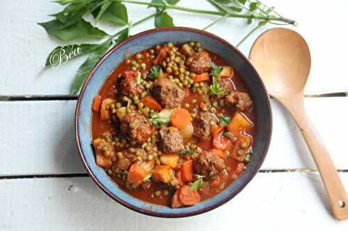 Mijoté de boulettes de boeuf épicées aux petits pois