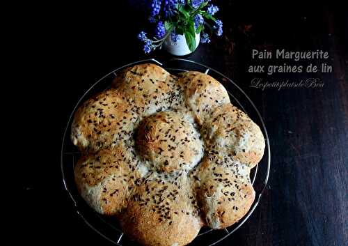 Pain marguerite aux graines de lin