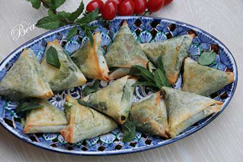 Samoussas aux épinards et fromage de chèvre et tuto pliage