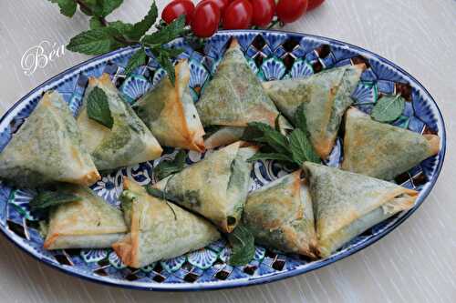 Samoussas aux épinards et fromage de chèvre et tuto pliage