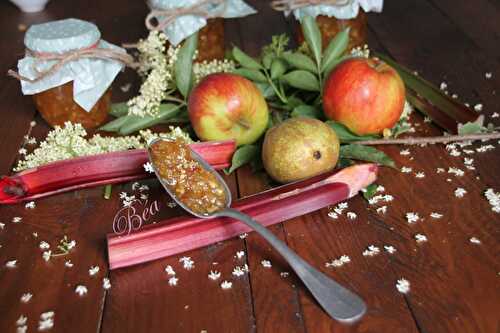 Confiture pommes poires fleurs de sureau