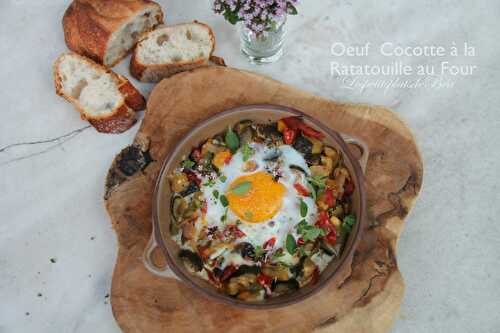 Oeuf cocotte à la ratatouille confite au four