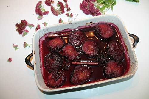 Prunes au vin rouge épicé