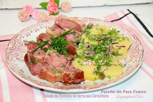 Palette de porc fumée et salade de pommes de terre aux cornichons