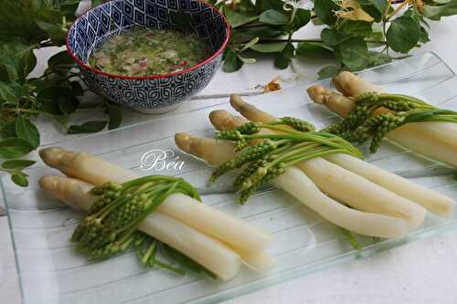 Duo d'asperges en vinaigrette