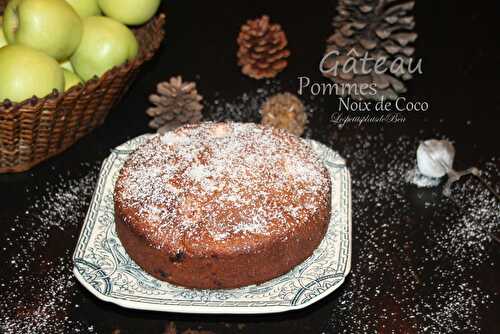 Gâteau aux pommes et à la noix de coco