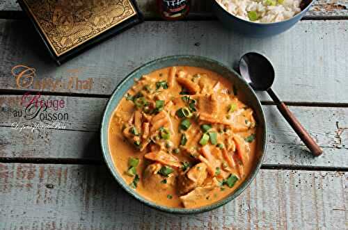 Curry thaï rouge de poisson au lait de coco - balade Thaïlandaise à Bangkok