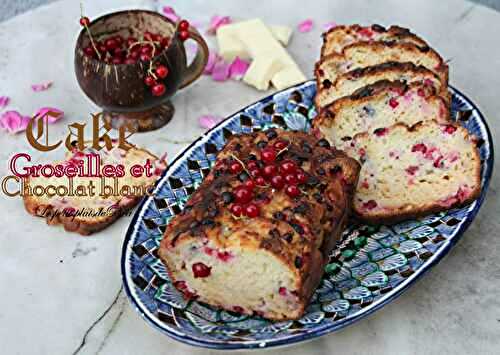 Cake à la ricotta, chocolat blanc et groseilles